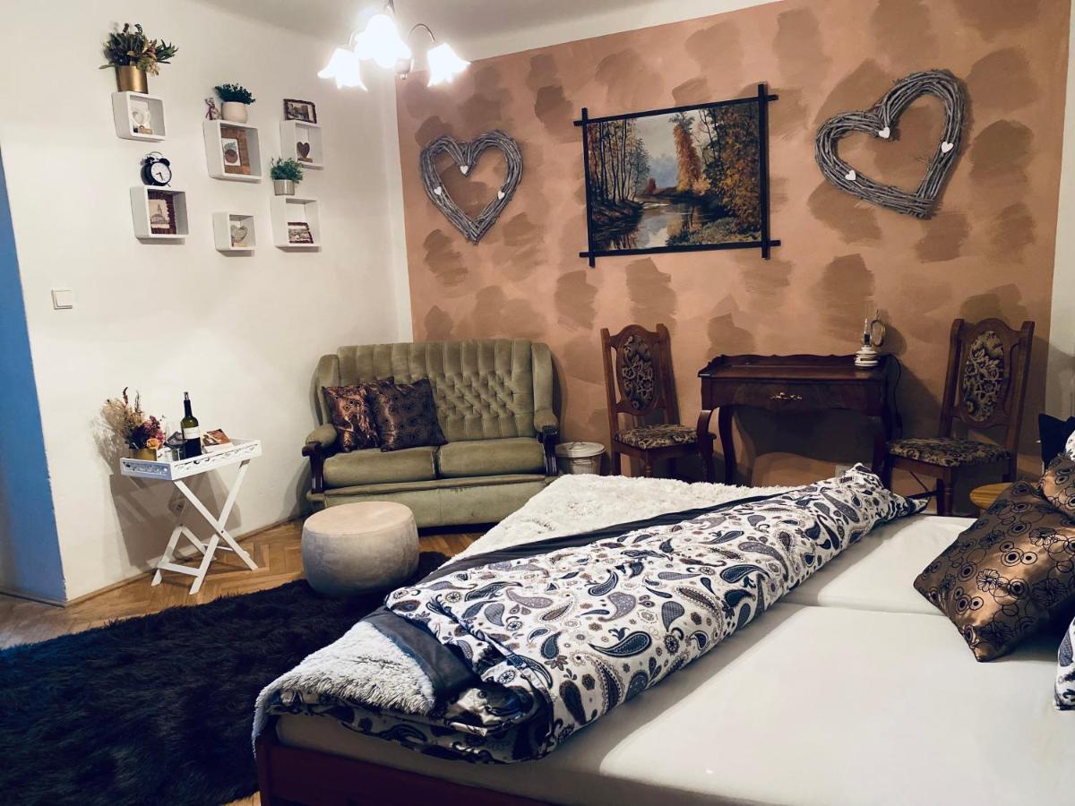 Kristinka Hotel Český Krumlov Eksteriør billede